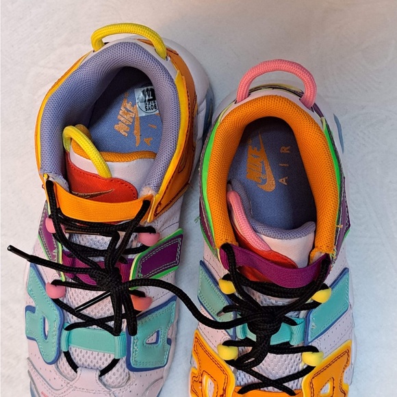 Wmns Sz 8.5: Nike Air More Uptempo GS DH0624-500 - Picture 10 of 12